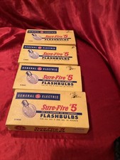 New Old Stock 12 Vintage General Electric Sure-Fire 5 Flashbulbs A Lot Of Four