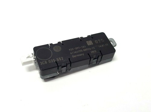 Original VW CC Passat Antennenverstärker Verstärker Antenne rechts 3C8035552