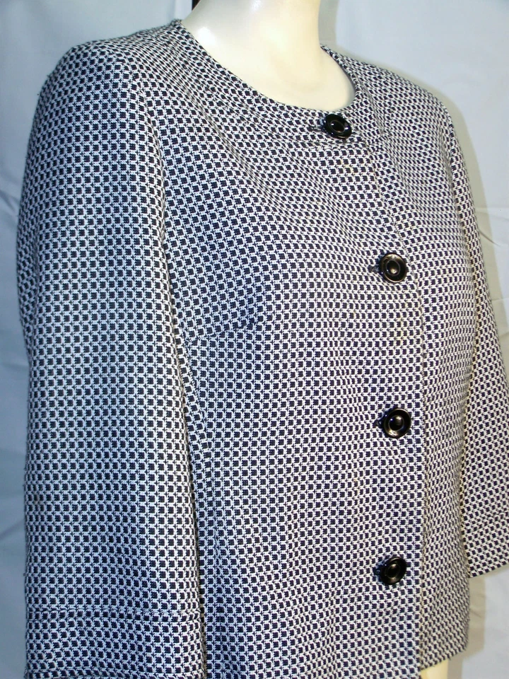 Blazer redondo para mujer Covington poliéster rayón lavado a máquina AC-26 Foto 3 de 4