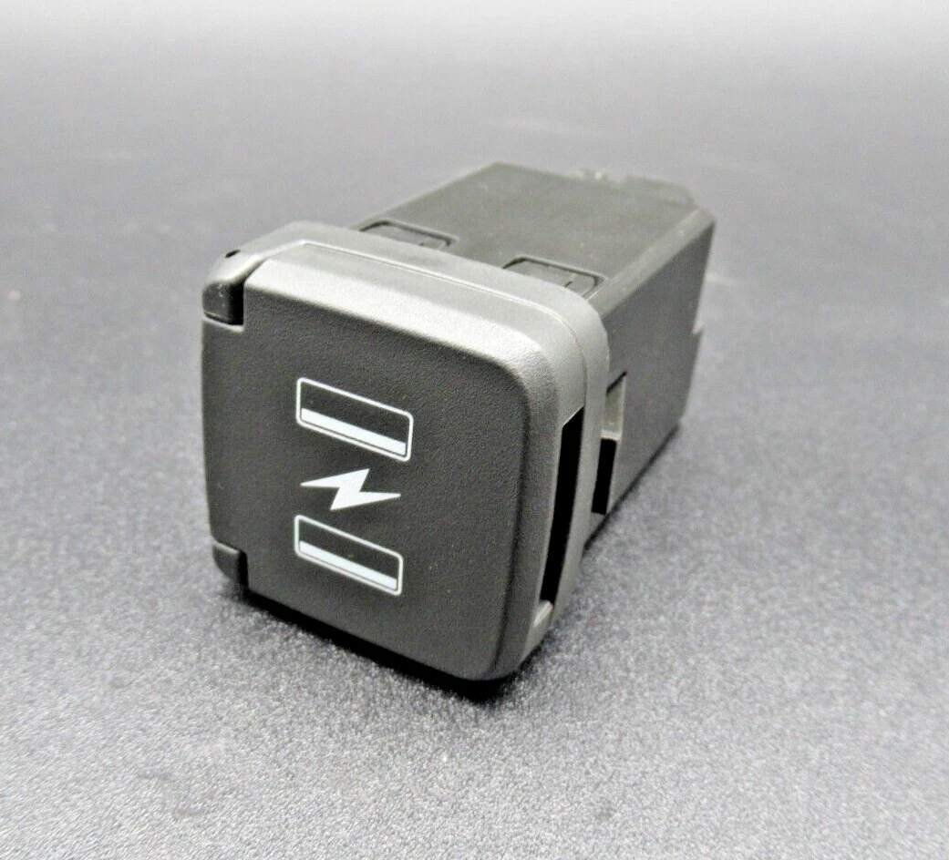 OEM Volvo Mack 22529875 Dual Charge USB Socket *BRAND NEW* | eBay 