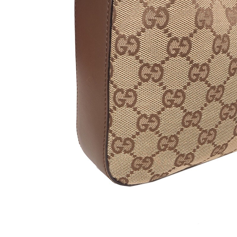 グッチの鞄 GGマーモント〕ミニバッグトープ レザー | GUCCI公式