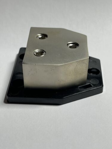 DB1020 1X0/4 Gauge to Dual 0/4 Gauge Output Ground Distribution Blocks DB1020 - Picture 6 of 7