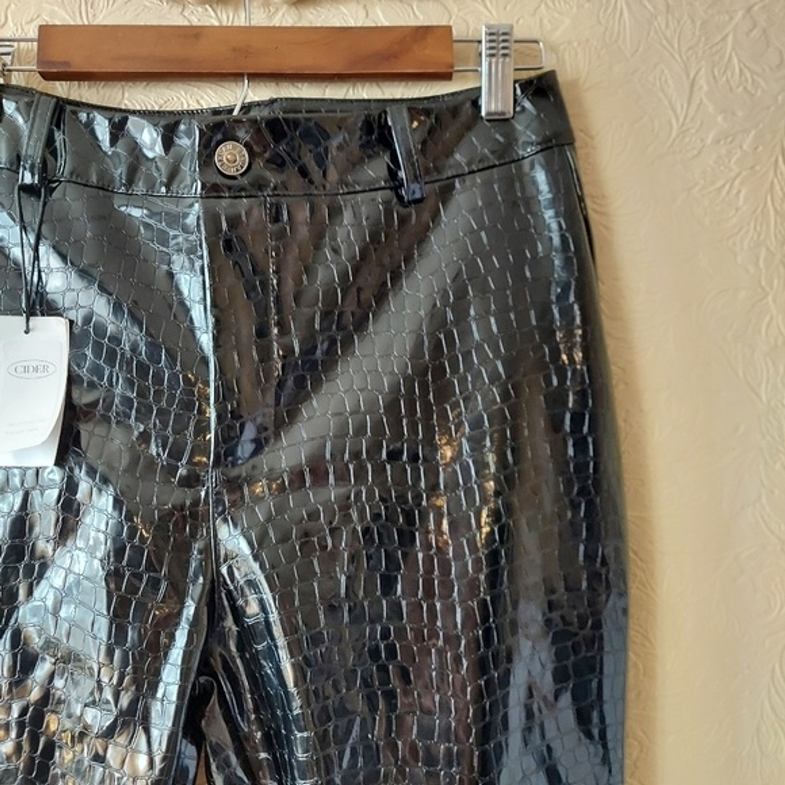 Cider black faux leather pants reptile embossed textu… Gem