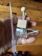 Autoduft oder kleiner Raum Glas Diffusor mit Holzkappe und Clip