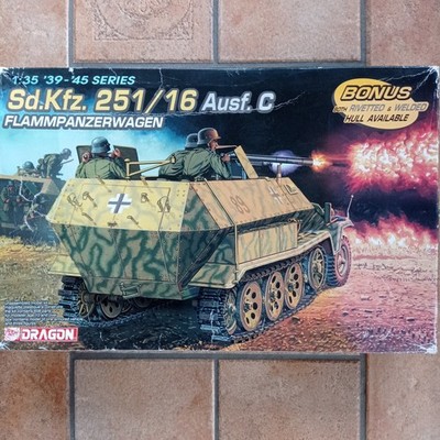 Dragon 6202 Sd.Kfz.251/16 Ausf.C Flammpanzerwagen 1:35