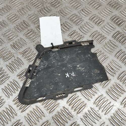 Kühlergrillabdeckung vorne links BMW 3 F30 8062635 3.0 Diesel 190kw 23772604