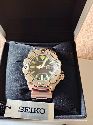 Seiko SKX779K3 Automatik Cal. 7S26 - Taucheruhr 200m Edelstahlband Box