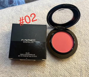 M·A·C Mineralize Blush Single Pink Shade 0.10 oz, MAC Mineralize Model