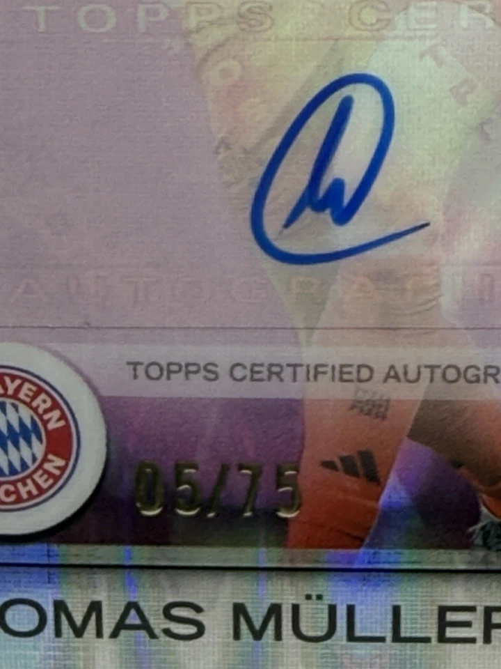2025 Topps Chrome FC Bayern München Thomas Müller Autogramm /75 - Bild 2 von 3