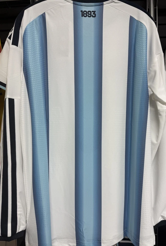 Camiseta Argentina 2026 WC Hombre LS Grande KA8068 Adidas Foto 2 de 3