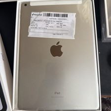 Apple iPad 7 10.2" 7th Gen 2019  Wi-Fi 32GB Space Gray
