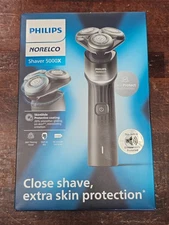 Philips Norelco Shaver 5000X Rechargeable Wet & Dry Shaver with Precision NEW