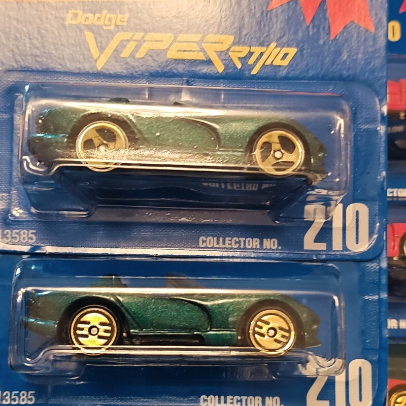 3 X Hot Wheels Gold Medal Speed Dodge Viper RT/10 Blue Card No. 210 