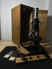 VINTAGE TSCO TOKYO 600x MAGNIFICATION MICROSCOPE FOR PARTS/REPAIR IN WOOD CASE