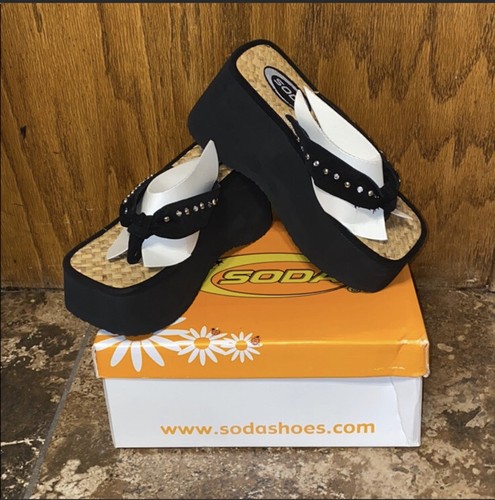 vintage platform flip flops