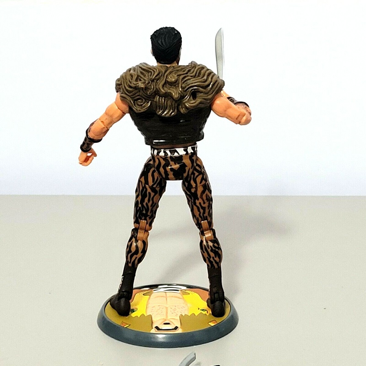 2004 Toybiz Marvel Legends KRAVEN The Hunter Figure Sinister Six