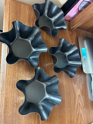 Tortilla Taco Shell Salad Bowl Maker Set of 4 Non Stick Fluted Mold Pans 7''