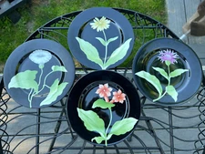 Set (s) 4 NEW Salad Plates in FLEURS De MINUIT by Fitz & Floyd Black Plate Flwrs
