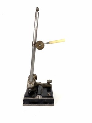 VINTAGE Starrett Surface Gauge Gage 9'' Spindle 3'' Base Machinist