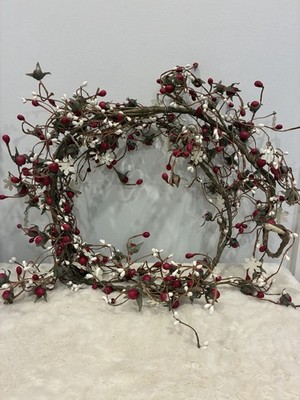 Holiday Berry Wreath - Red & White Festive Garland 5ft