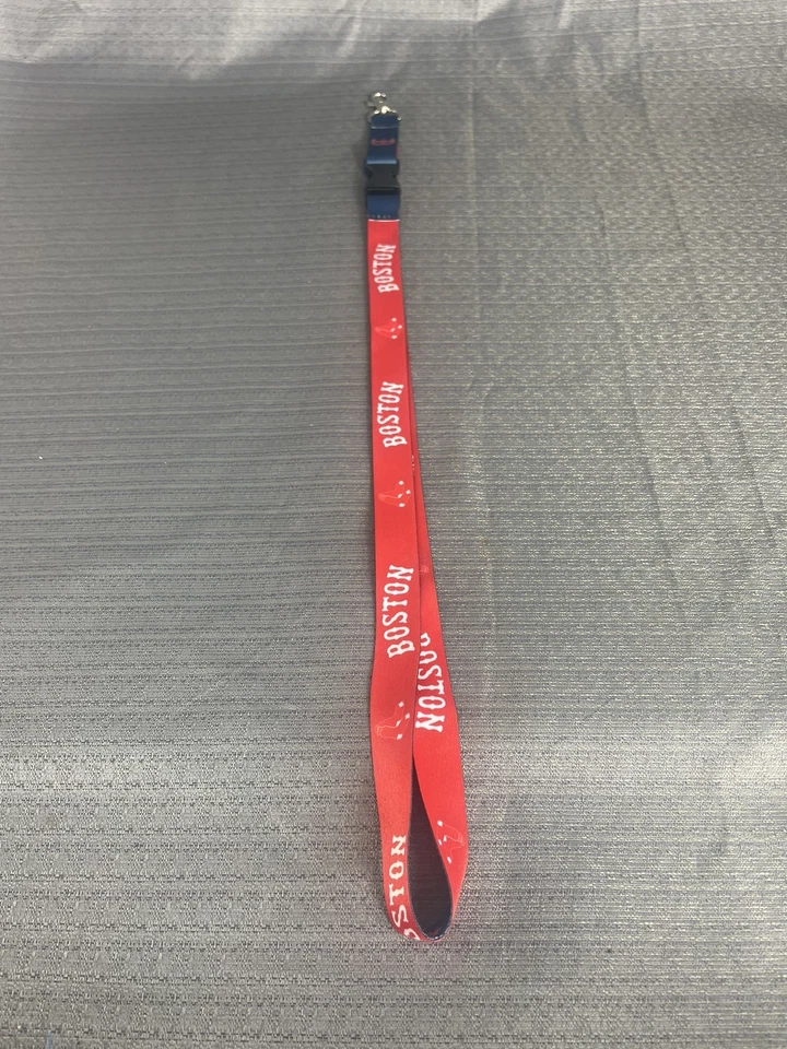 Boston Red Sox Detachable Team Logo Lanyard Keychain MLB Imperfect - Image 4 of 4