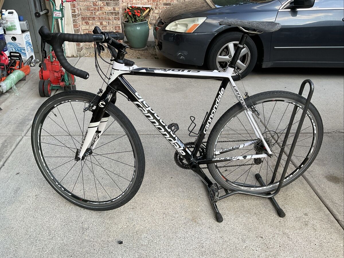 Cannondale SuperX 60cm - Carbon Fiber Cyclocross Bike - Sram Cannondale SuperX 60cm - Carbon Fiber Cyclocross Bike - Sram