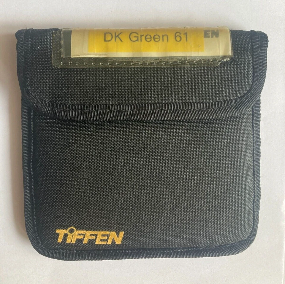 Tiffen Filter 4x4 Dark Green 61  USA in pouch  100mm x 100mm - Image 4 of 4