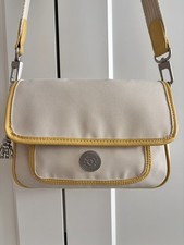 Kipling inaki Premium Crossbody Bag In Straw Yellow