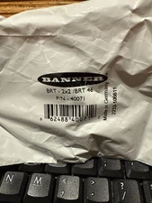 BANNER BRT-2X2 RETROFLECTIVE TARGET REFLECTOR, 40071