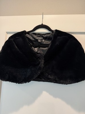 BCX Dress Black Cape Faux Fur Accents Size S Sleeveless Lined Short Open