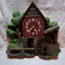 Vintage Spartus Wall Clock WaterMill Motion: Clock Works  Wheel does not move