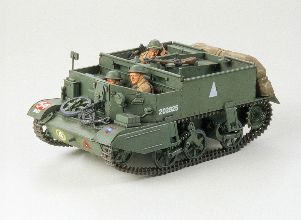Tamiya 1:35 British Universal Carrier Mk.II Reconnaissance Plastic Model Kit
