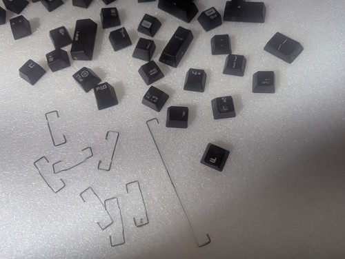 Razer Blackwidow Ultimate KEY CAPS (All But F4&F6) & Feet Replacement Part AS IS - Picture 5 of 11