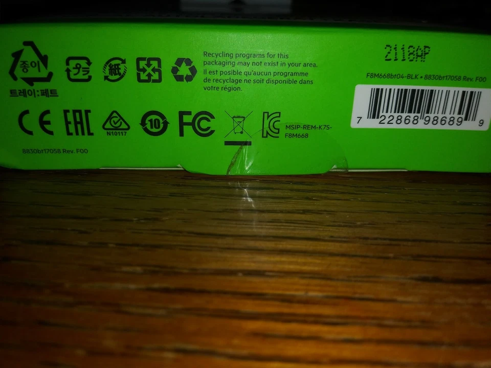 Belkin Universal Car Charger & Cable 10w/2.1 amp - Image 4 of 4