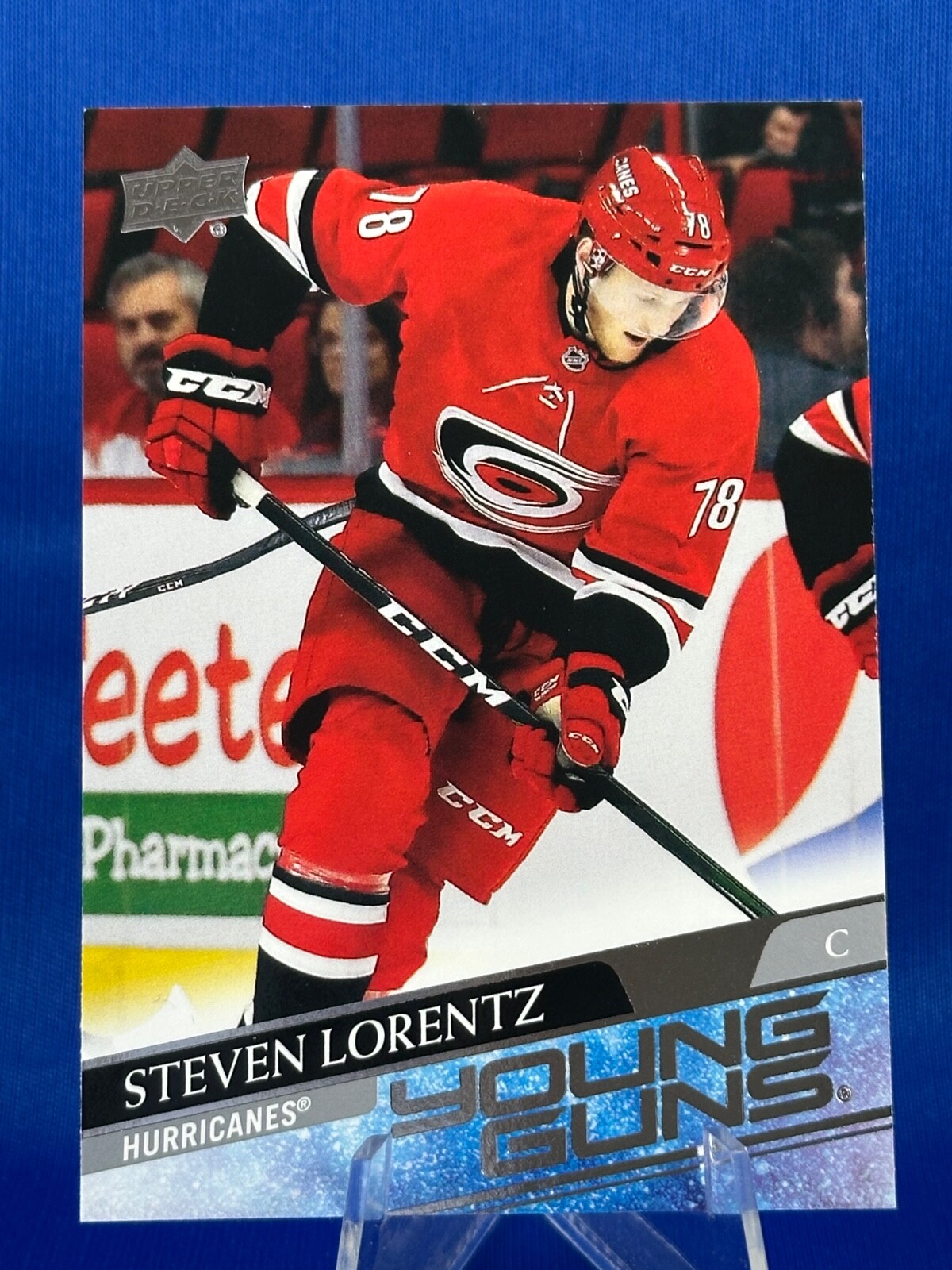 2020-21 Upper Deck Series 2 Young Guns Steven Lorentz #494 Rookie