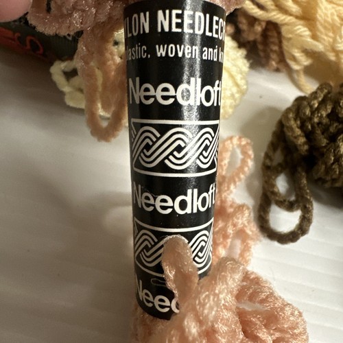 Needlepoint Wool 30+ Full & Partial Skeins Needle Craft Yarn Lot Vintage - Picture 3 of 6