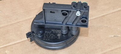 Huba Control 401.99005 Sach-Nr. 95 63 333 Druckwächter 9563333 Druckdose
