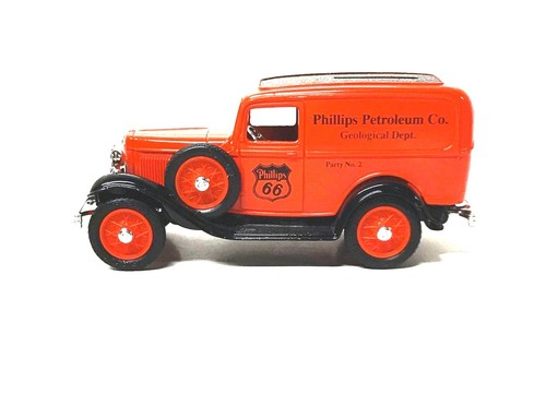 ERTL Phillips Petroleum Co. Diecast 1932 Ford Powder Truck Bank 1:25 Scale~ Mint