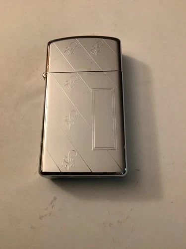 Vintage  1976 Zippo Polish Chrome  Engraved Slim Line Lighter Not Fired