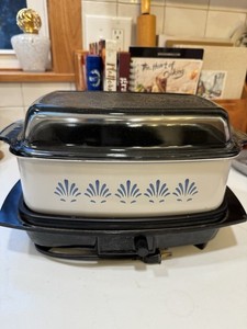 Vintage West Bend 4 Quart Slow Cooker