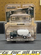 1/64 Chevrolet C-60 Propane Truck With Green Cab Greenlight