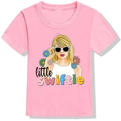 CLASSIC Taylor Little Swiftie T-Shirt süß Swift Merch Kinder Mädchen Jungen Tee Oberteil