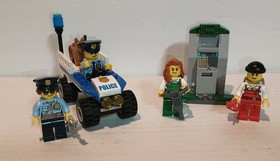 LEGO 60136 CITY: Police Starter Set - Used Complete - Retired - No Manual or Box