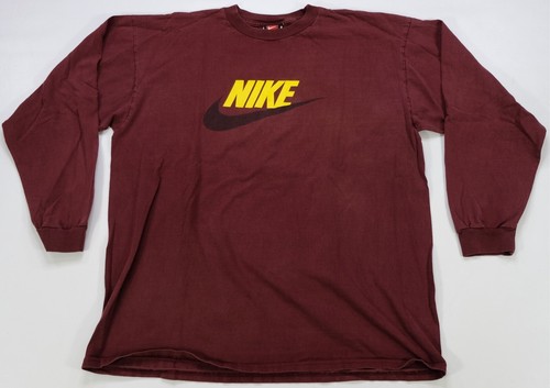 Rare Vintage NIKE TEAM Spell Out Swoosh 