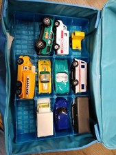 Vtg 24 Pc Tara Diecast Car Collectors Case w/10 Cars Hot Wheels Matchbox Maisto