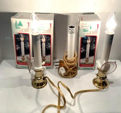Noma 3 Indoor Lighted Candles w Brass Base  9''