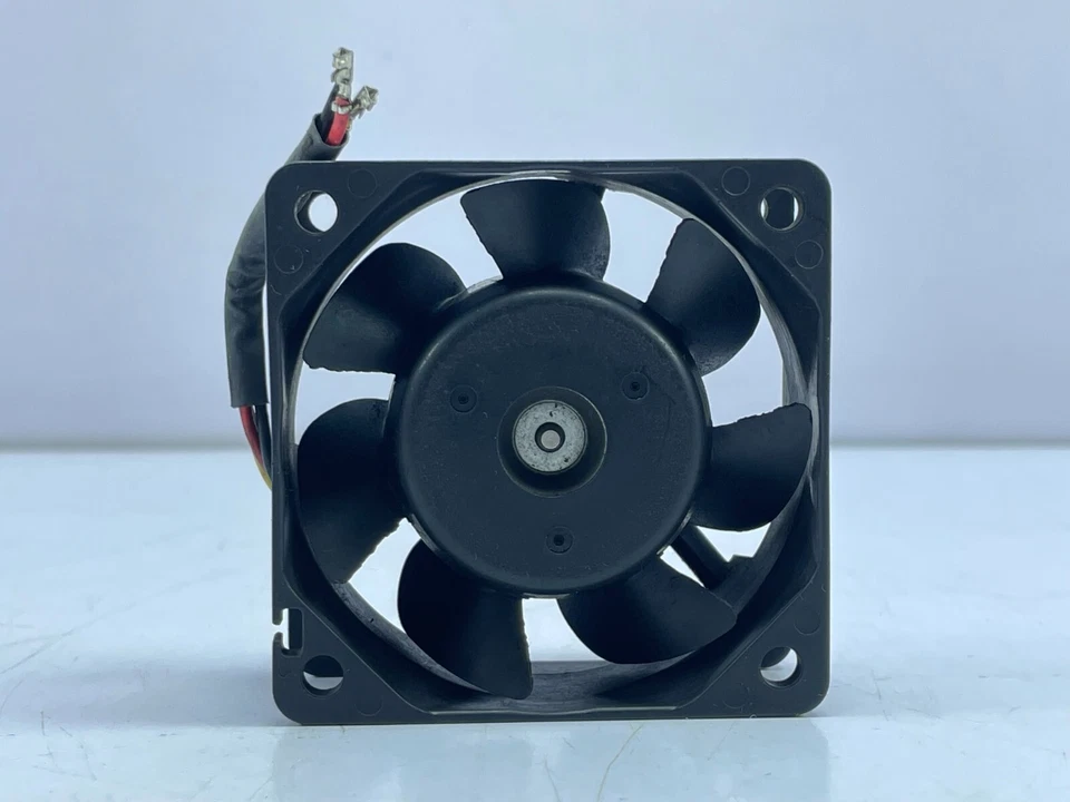 Brushless DC Pico Ace 25 109R0612D4D031 Power Cooling Fan DC 12V-21A SanyoDenki - Image 3 of 4