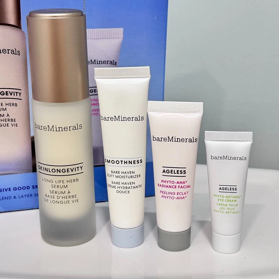 New bareMinerals Give Good Skin 4-Piece Blend & Layer Skincare Set - Image 2 of 4
