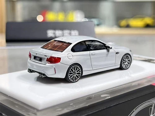 BZMW 1:64 Silver M2 Competition Coupe Sports Model Diecast Resin Car - Picture 6 of 8