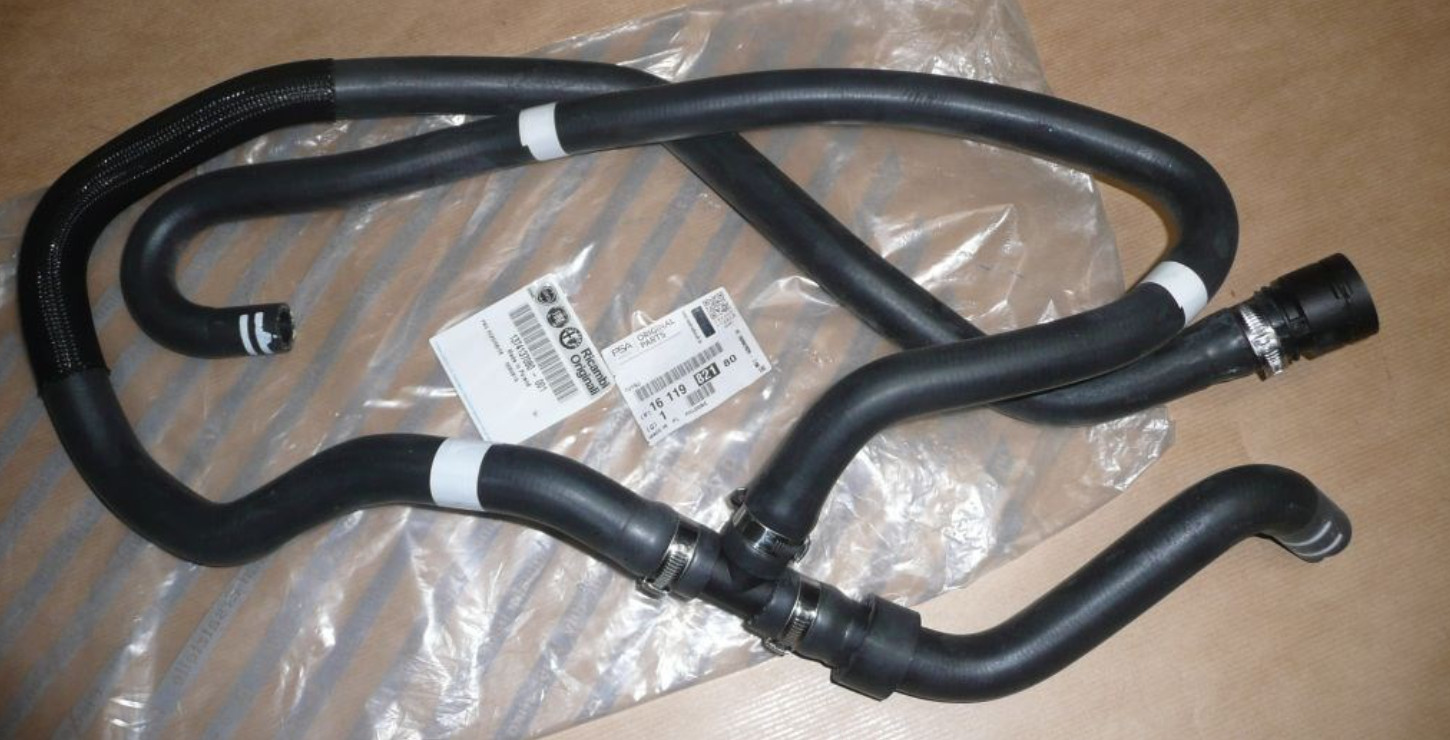 Tuyau de radiateur d'origine pour Citroën Jumper III 2.2 HDi 1611982180 en caoutchouc noir